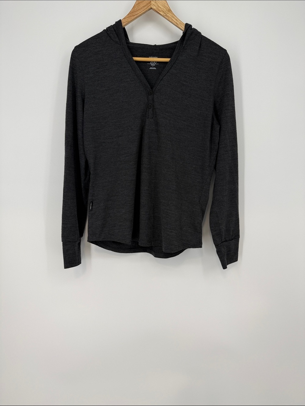 Icebreaker Charcoal Gray Superfine Merino 200 Women's Top Size Large